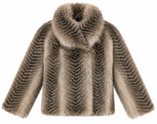 Load image into Gallery viewer, Fur Jacket GC21972  - Malissa J
