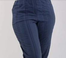 Load image into Gallery viewer, Denim Blue Wash&amp;Go Crops 28402 - KjBrand
