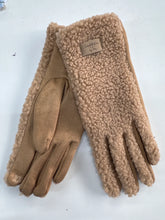 Load image into Gallery viewer, Winter Gloves - Accessories
