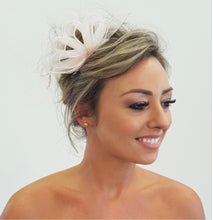 Load image into Gallery viewer, Clip on Fascinator - Hats
