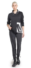 Load image into Gallery viewer, Memory Graphic Sweatshirt 397 150/91- Doris Streich
