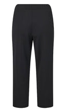 Load image into Gallery viewer, Black or Navy 7/8 Crops - Tia
