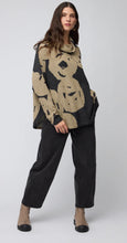 Load image into Gallery viewer, Black &amp; Sand Cowl Neck 83659 - Noen
