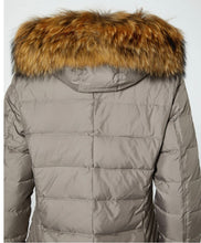 Load image into Gallery viewer, Quilted Coat - Danwear
