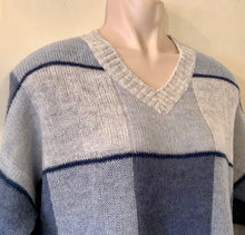 Load image into Gallery viewer, Blue and Grey Jumper - Paz Torras
