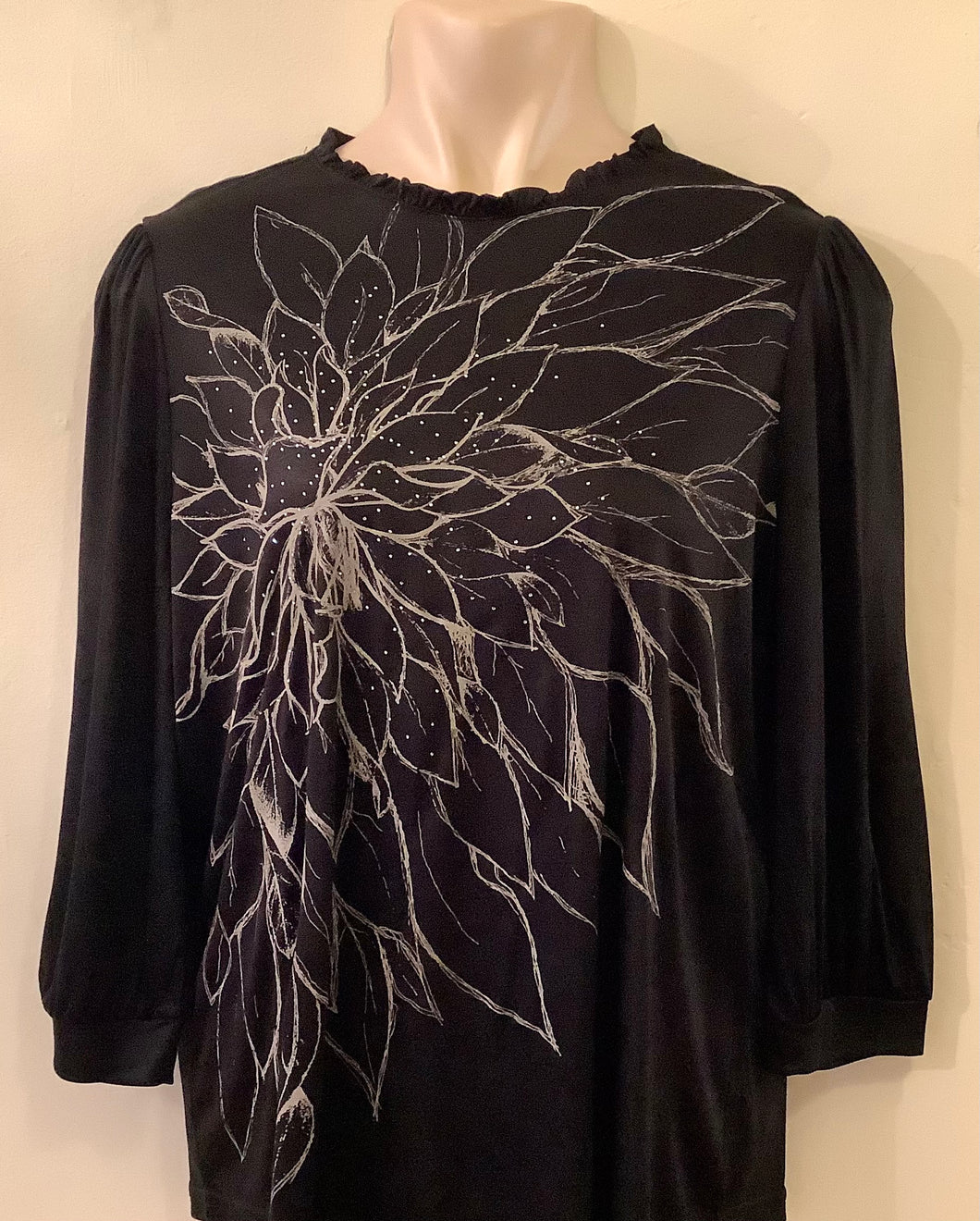 Black Large Flower Print Top - Brandtex
