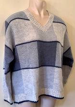 Load image into Gallery viewer, Blue and Grey Jumper - Paz Torras
